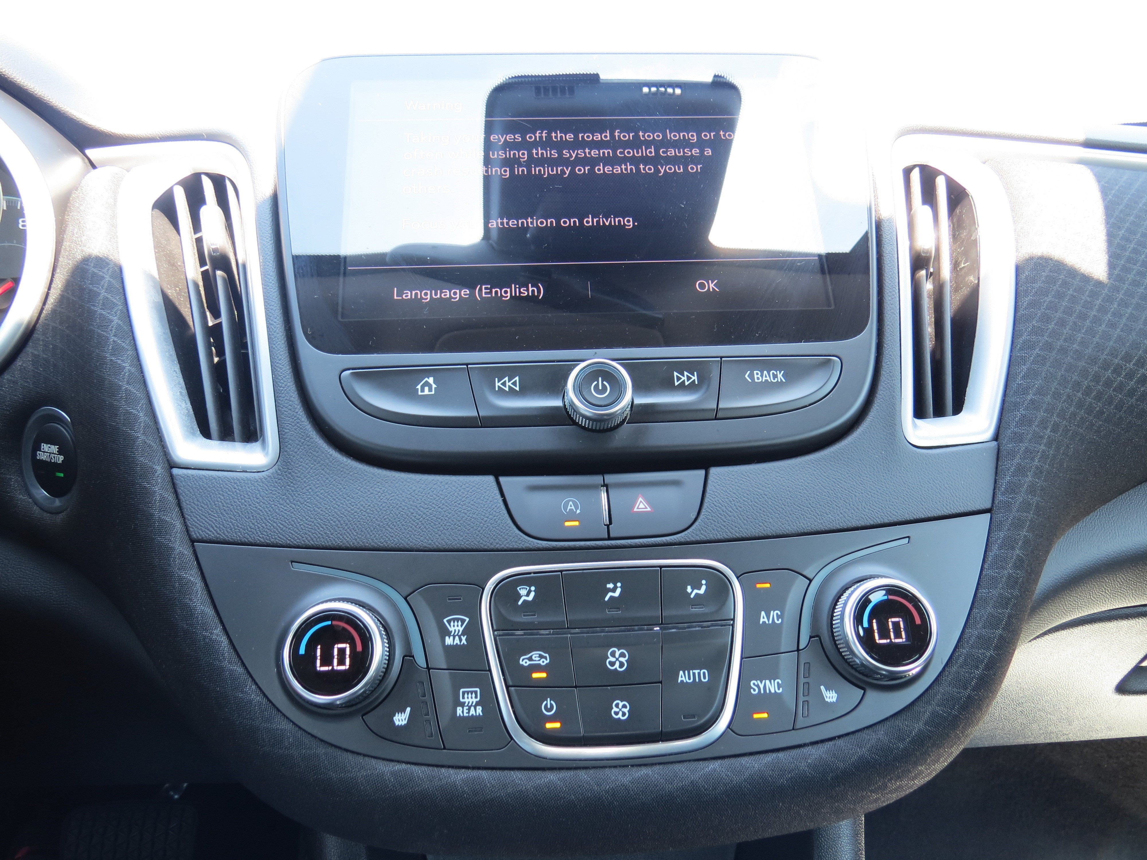 Used 2025 Chevrolet Malibu LT FWD image 22