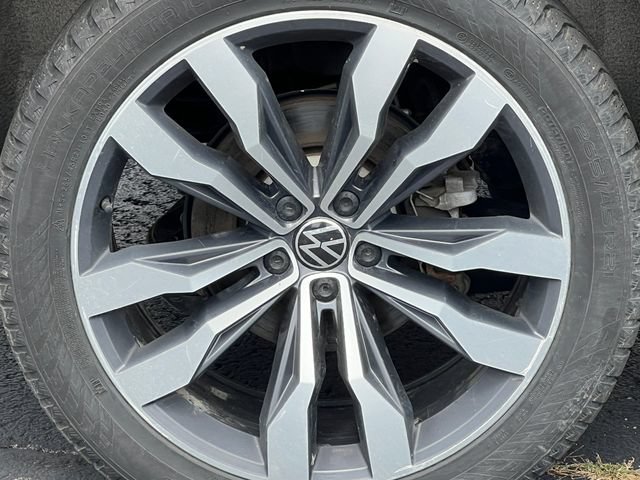 Used 2021 Volkswagen Atlas SEL Premium R-Line AWD/4WD image 21