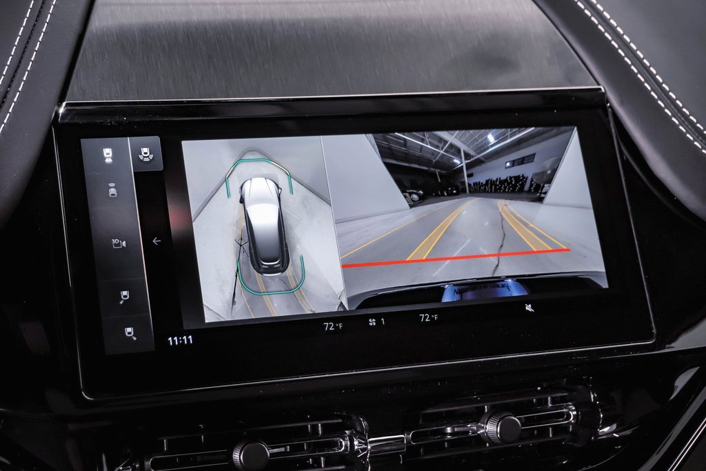 New 2025 Aston Martin DBX 707 image 24