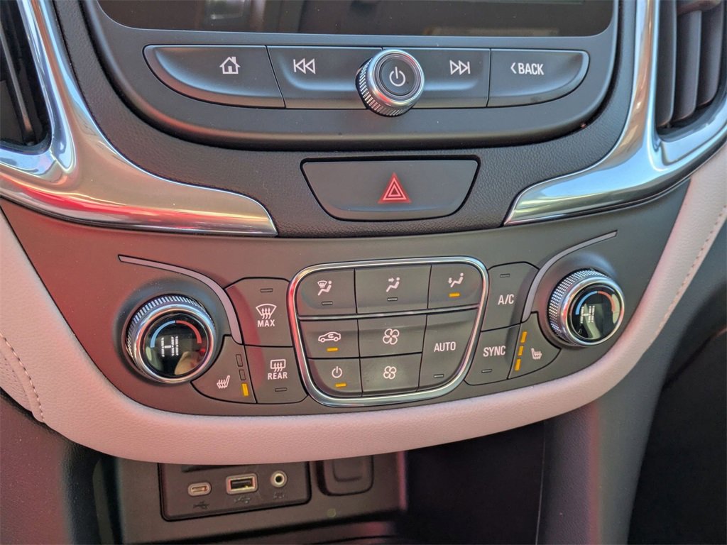 Used 2021 Chevrolet Equinox Premier image 25