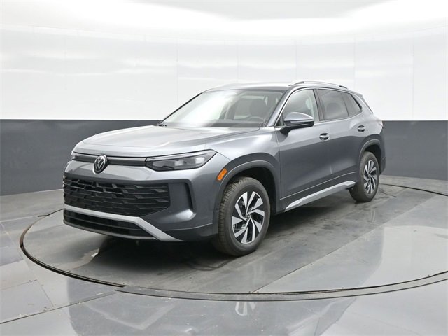 New 2026 Volkswagen Tiguan S image 3