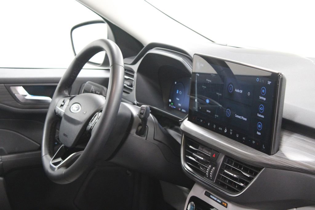 Used 2023 Ford Escape SE w/ PHEV Premium Package image 30