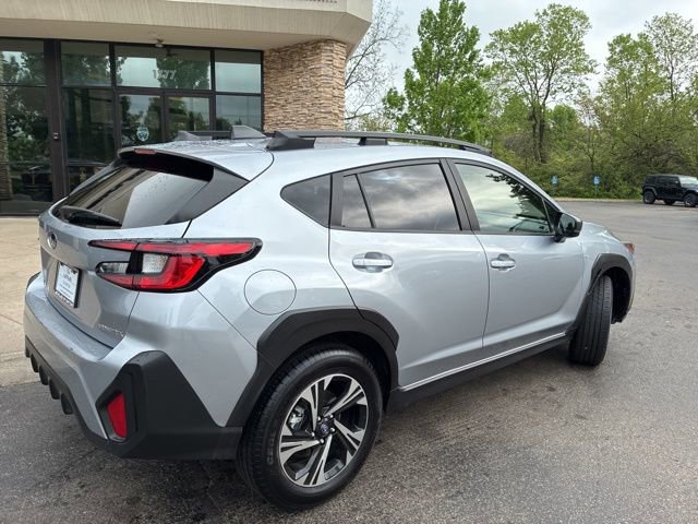 Used 2025 Subaru Crosstrek 2.0i Premium AWD/4WD image 3