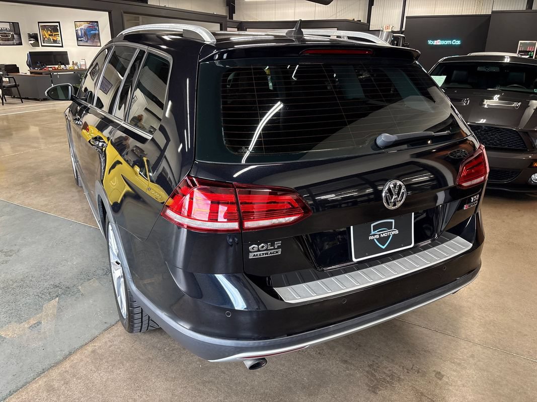 Used 2018 Volkswagen Golf Alltrack SEL AWD/4WD image 7