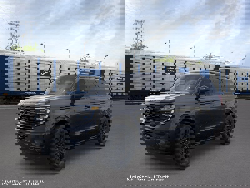 New 2026 Ford Expedition Platinum image 1