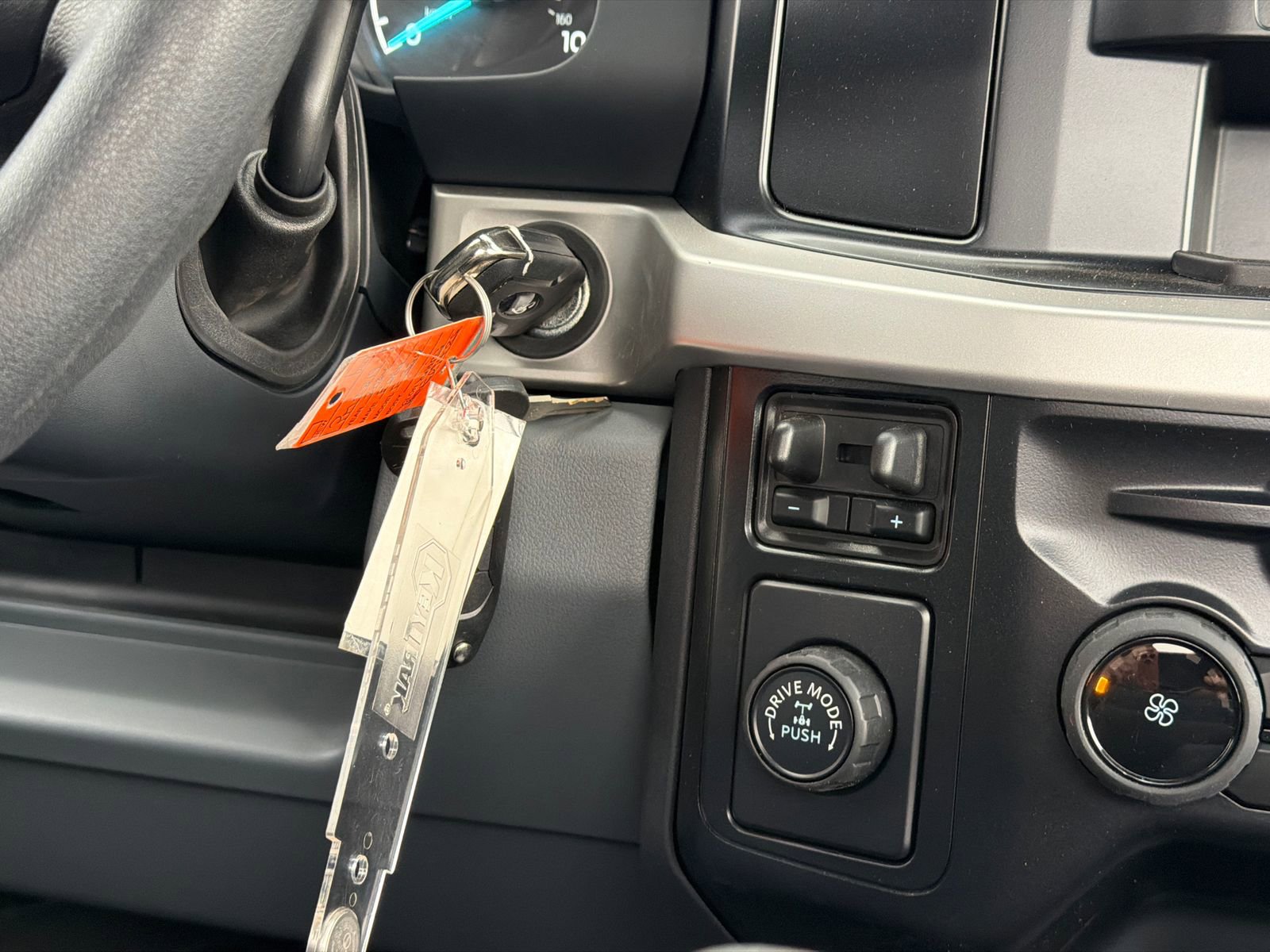 Used 2024 Ford F350 XL image 27