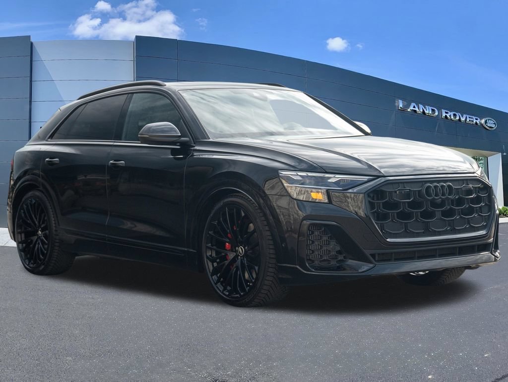 Used 2024 Audi SQ8 Premium Plus w/ S Sport Package AWD/4WD image 3