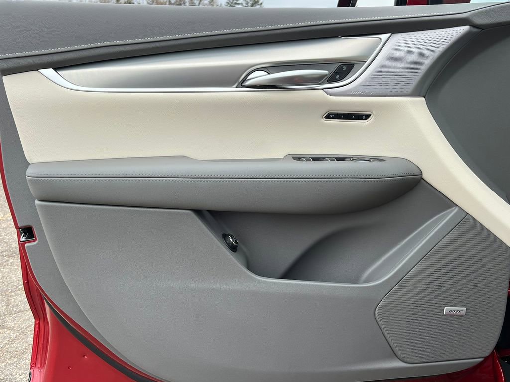 New 2026 Cadillac XT5 Premium Luxury w/ Driver Assist Package image 14