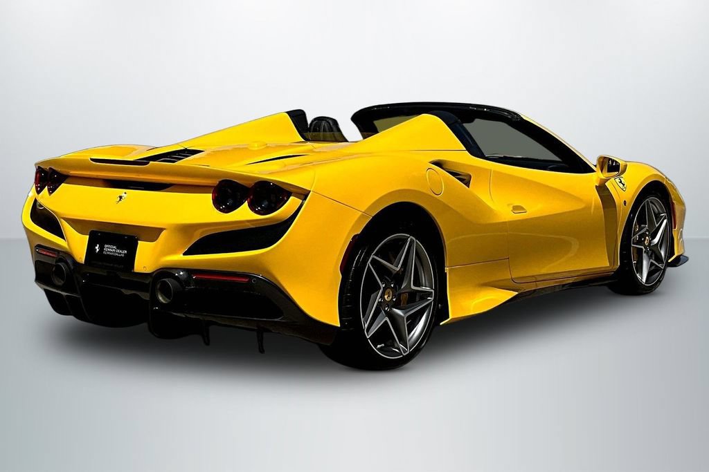 Used 2022 Ferrari F8 Tributo RWD image 7