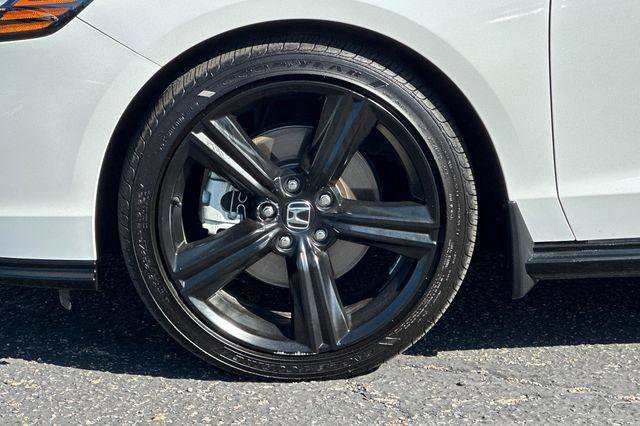 Used 2023 Honda Accord Sport image 25