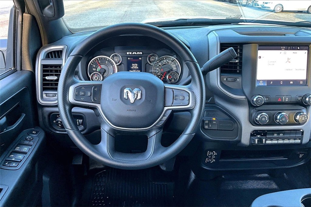 Used 2024 RAM 5500 Tradesman w/ Chrome Appearance Group image 9