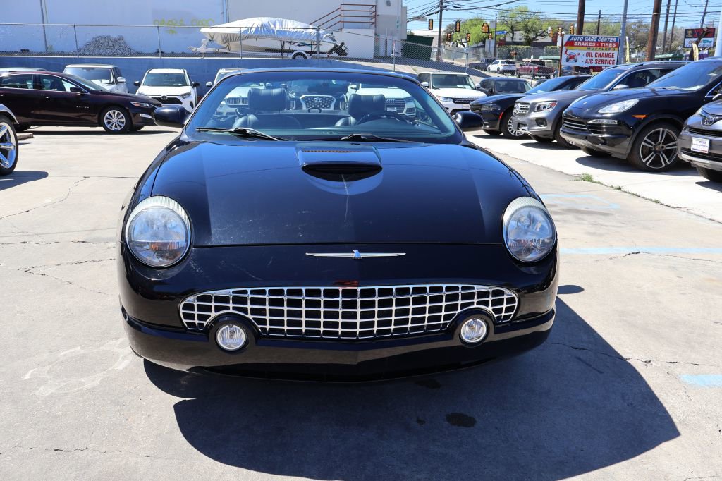Used 2003 Ford Thunderbird Deluxe image 2