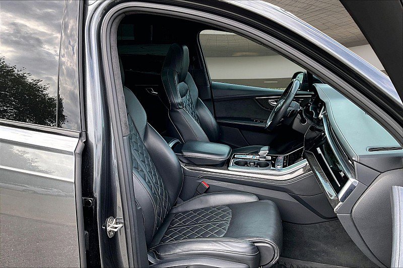 Used 2020 Audi SQ7 Prestige AWD/4WD image 6