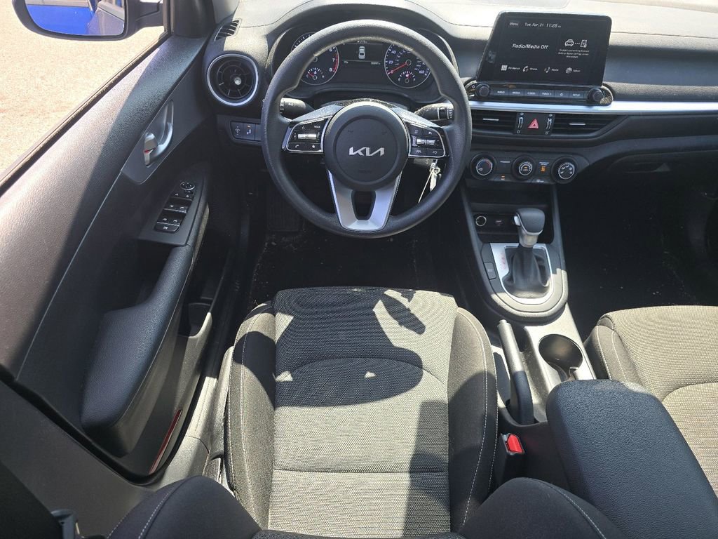 Used 2023 Kia Forte LXS w/ LXS Technology Package image 21