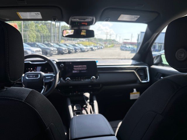 New 2026 GMC Canyon Elevation w/ Convenience Package RWD image 36