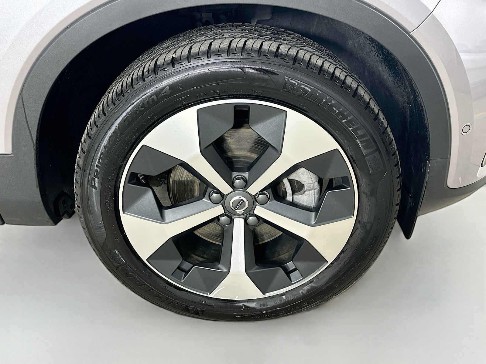 Used 2026 Volvo XC40 B5 Plus w/ Protection Package Premier AWD/4WD image 10