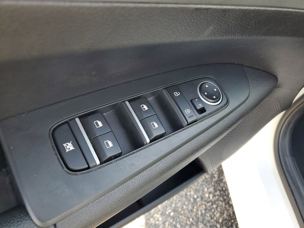 Used 2021 Kia Forte LXS FWD image 9