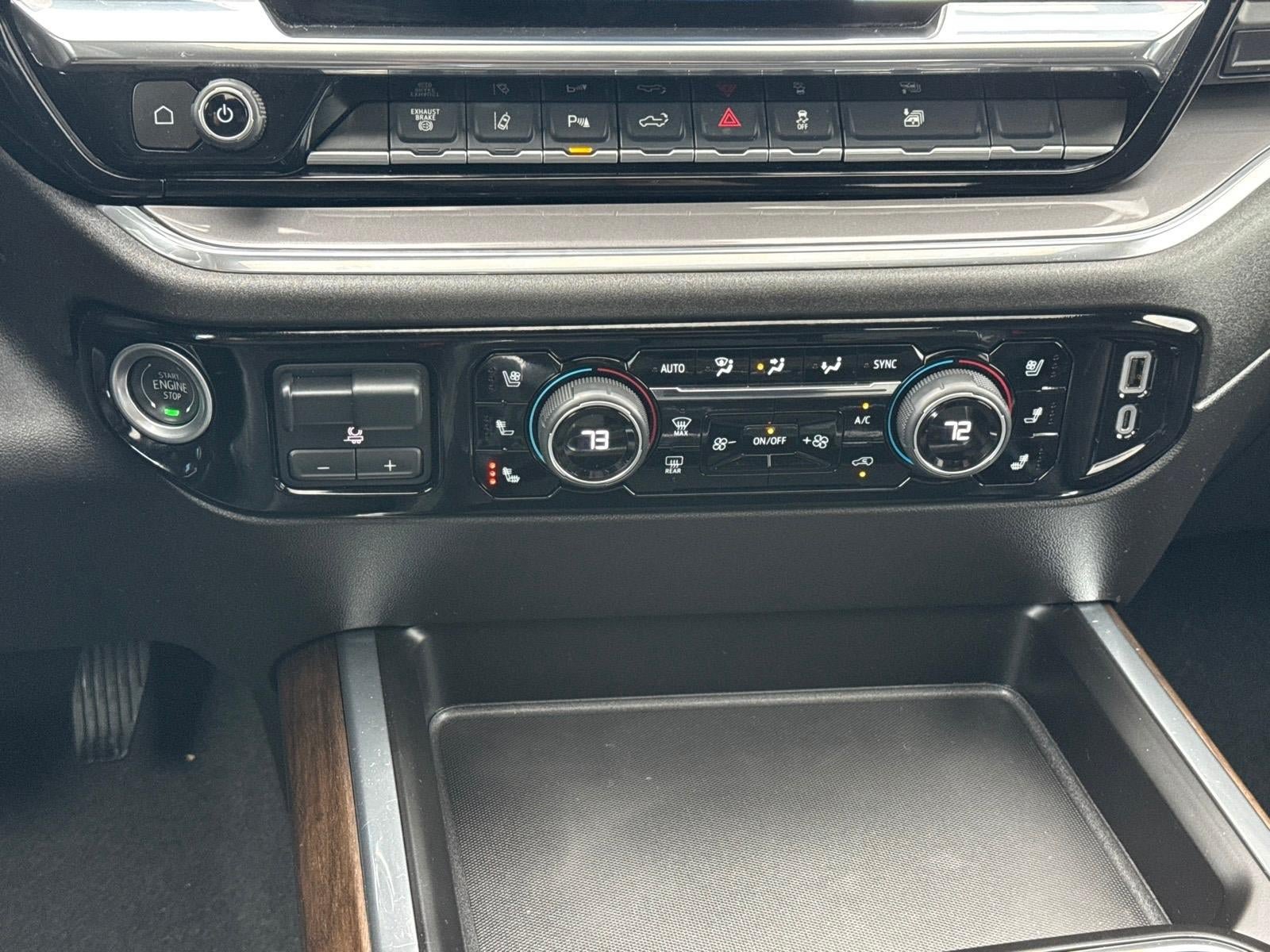 Used 2025 Chevrolet Silverado 3500 High Country w/ High Country Premium Package AWD/4WD image 12