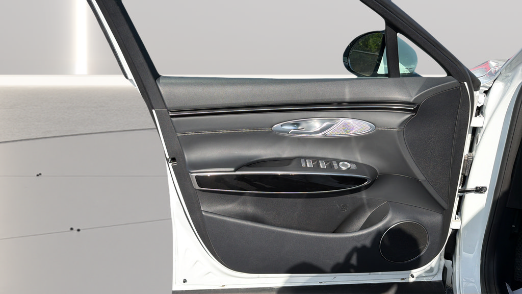 Used 2025 Genesis GV70 2.5T AWD/4WD image 20