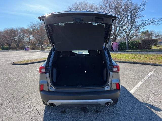 Used 2023 Ford Escape Active image 28