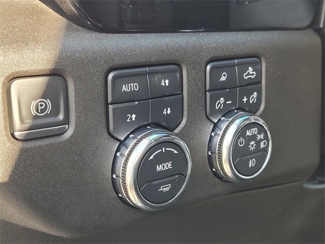 Used 2022 GMC Sierra 1500 SLT image 17