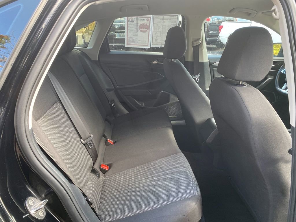Used 2021 Volkswagen Jetta S image 26
