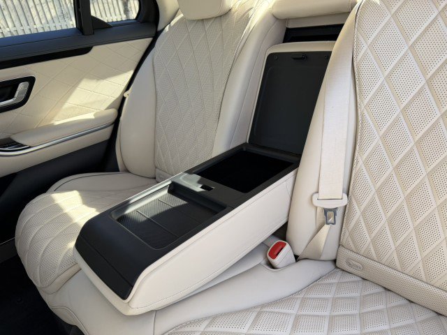 Used 2022 Mercedes-Benz S 500 4MATIC image 22