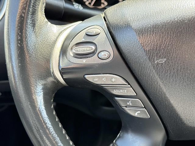 Used 2017 Nissan Pathfinder Platinum w/ Family Entertainment Package AWD/4WD image 25