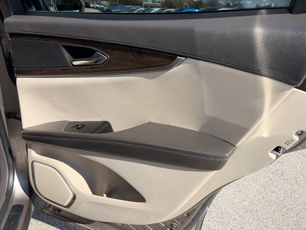 Used 2018 Lincoln MKX Reserve w/ Lincoln MKX Climate Package image 30