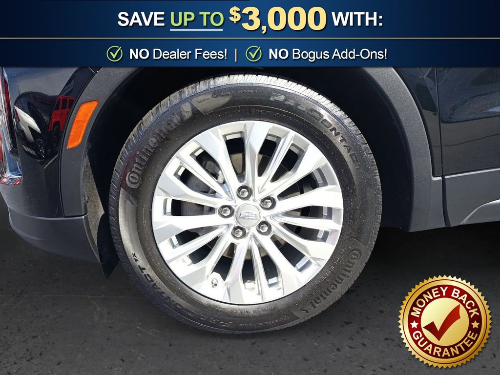 Used 2024 Cadillac XT4 Luxury w/ Cold Weather Package FWD image 13