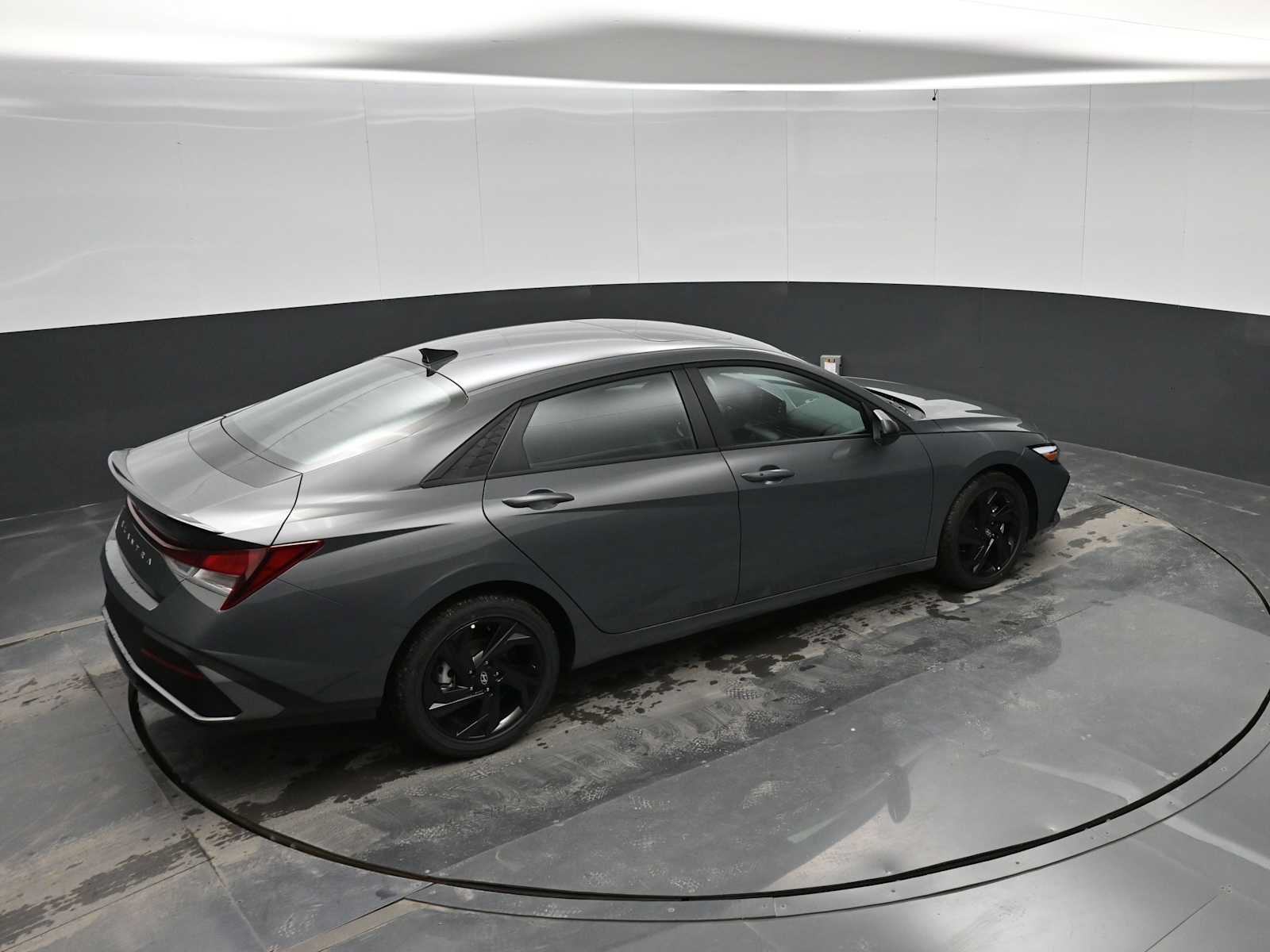 New 2026 Hyundai Elantra SEL Sport FWD image 30