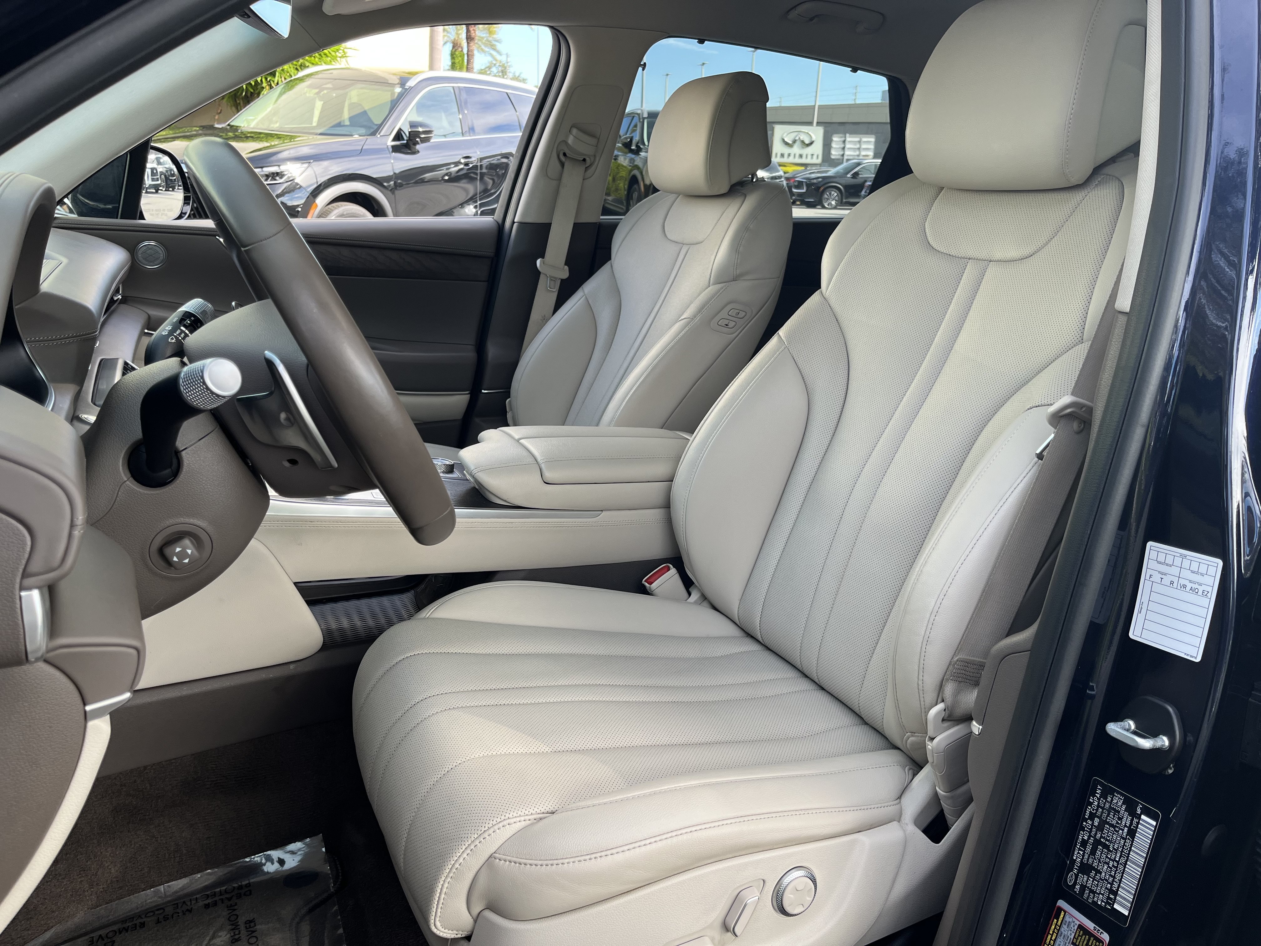 Used 2024 Genesis GV80 2.5T AWD/4WD image 2