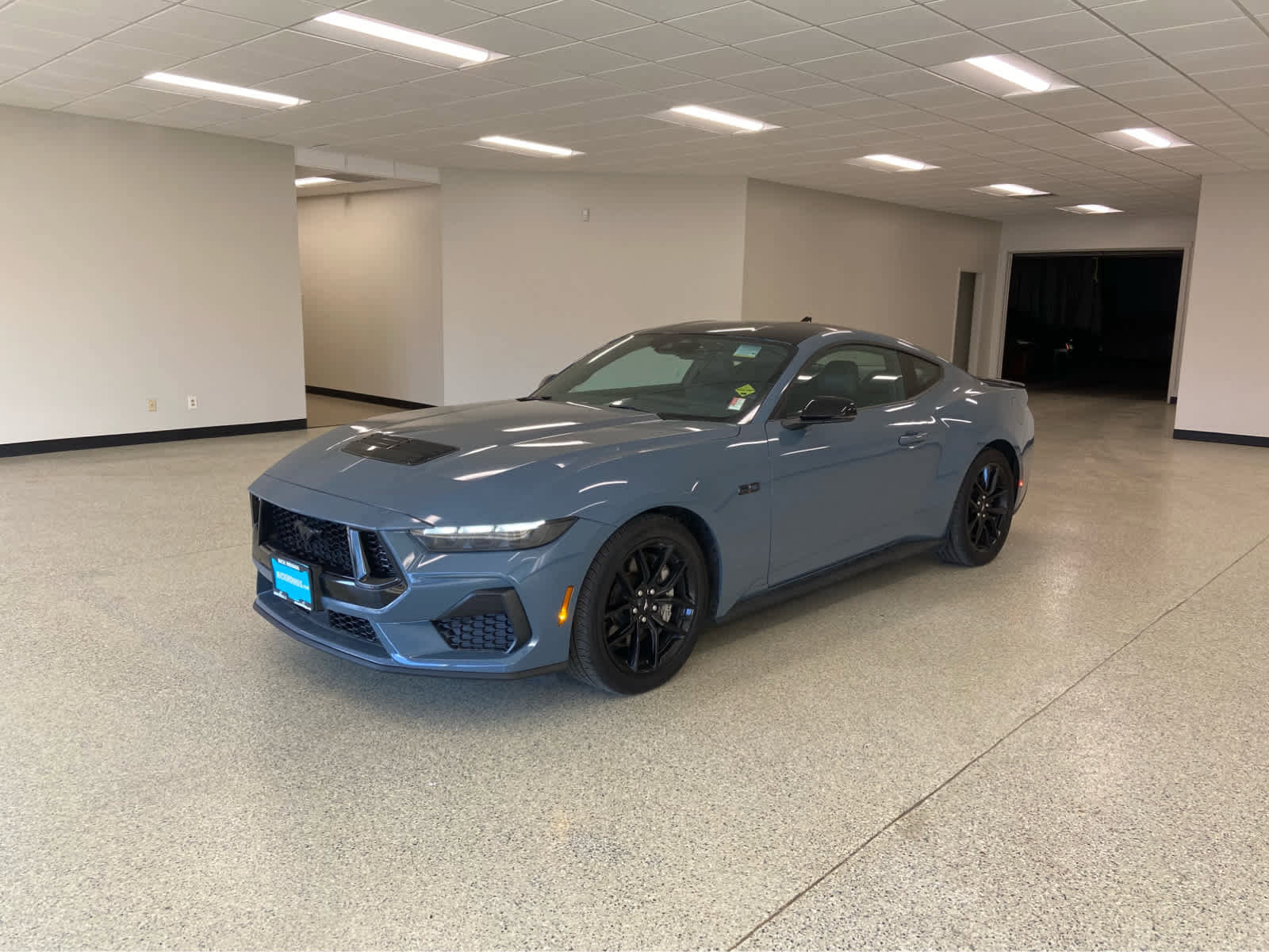 Used 2024 Ford Mustang GT Premium image 8