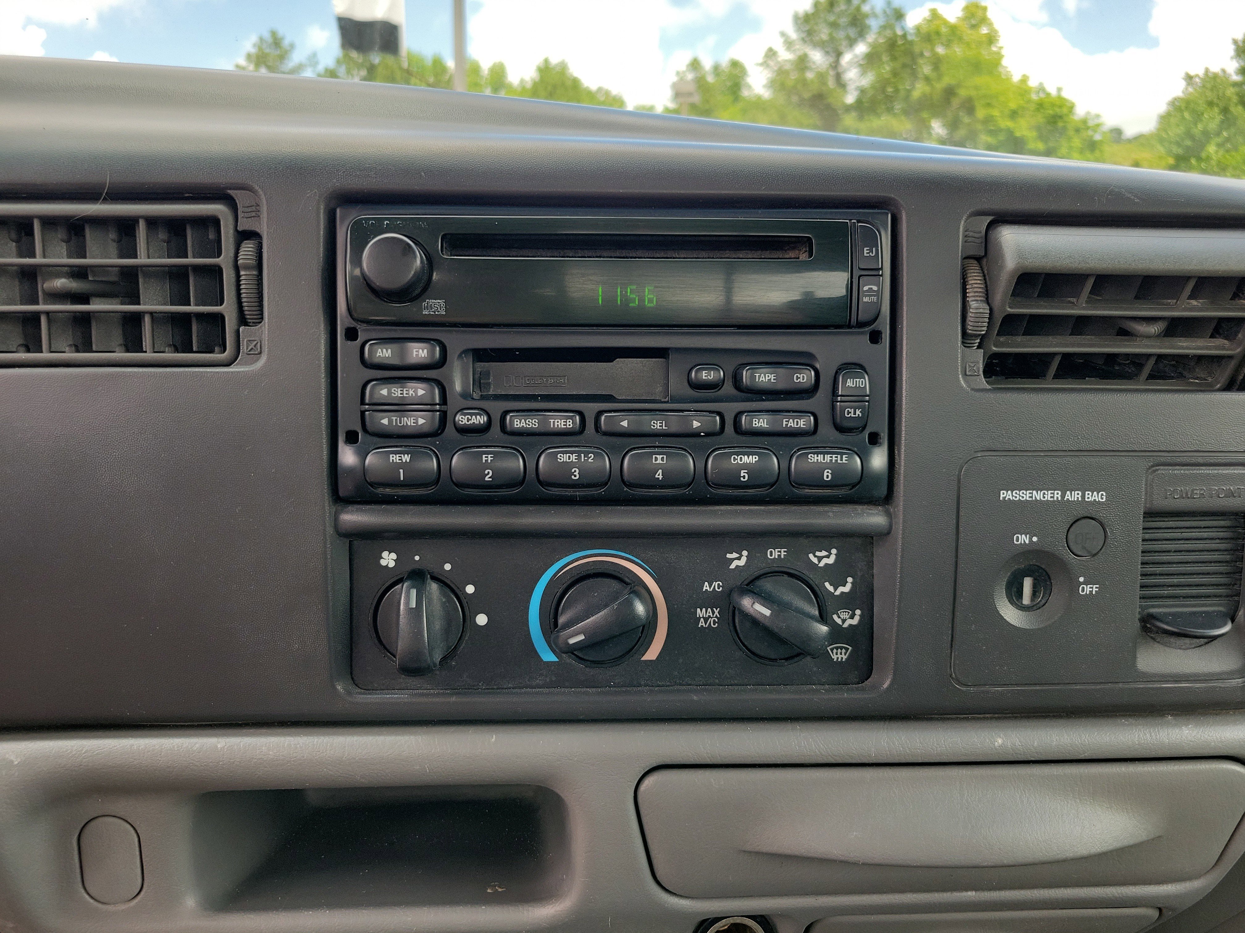 Used 2003 Ford F250 4x4 SuperCab Super Duty image 7