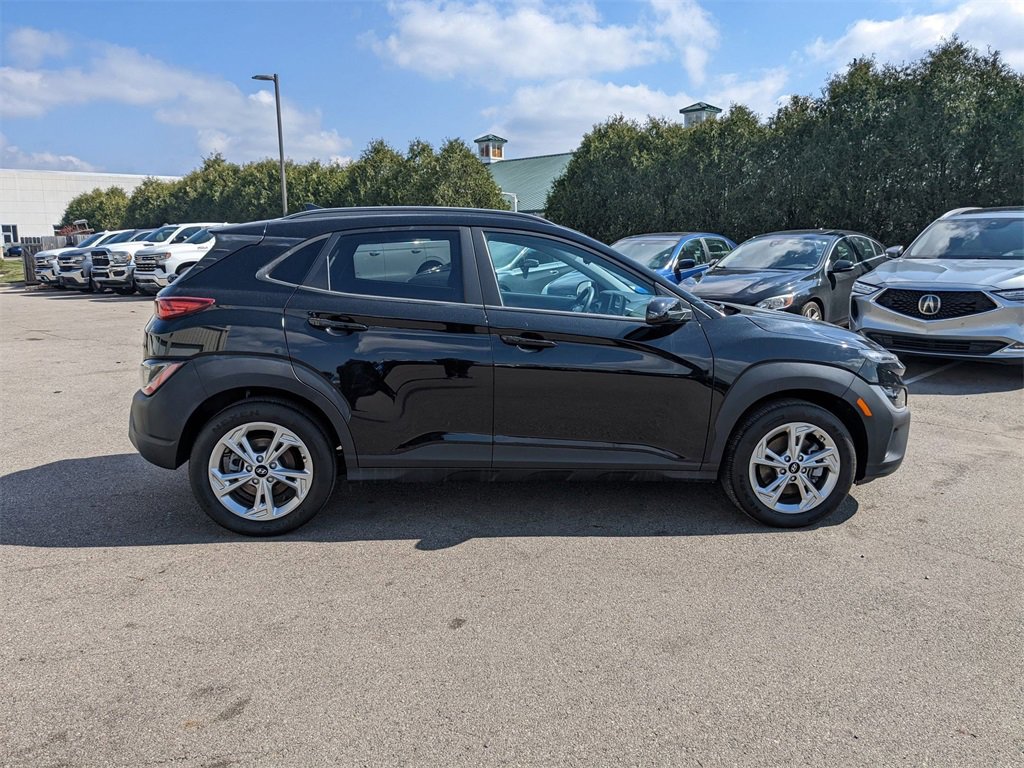 Used 2022 Hyundai Kona SEL image 9