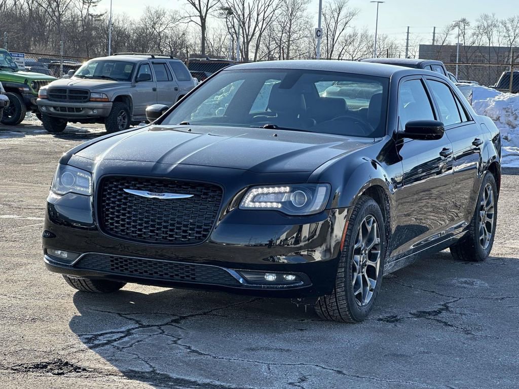 Used 2017 Chrysler 300 S image 7