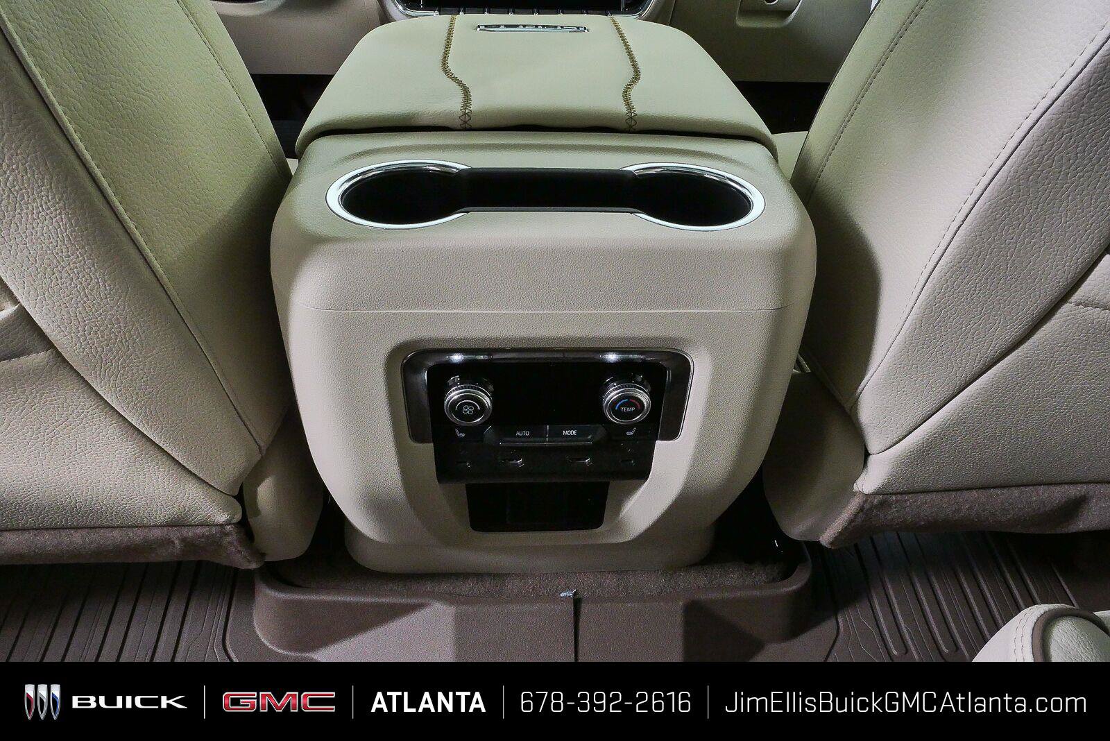 New 2027 GMC Yukon Denali w/ Denali Reserve Package AWD/4WD image 18