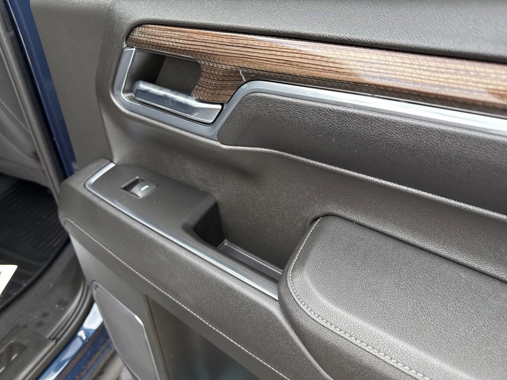 Used 2023 Chevrolet Silverado 1500 RST w/ Z71 Off-Road Package image 39