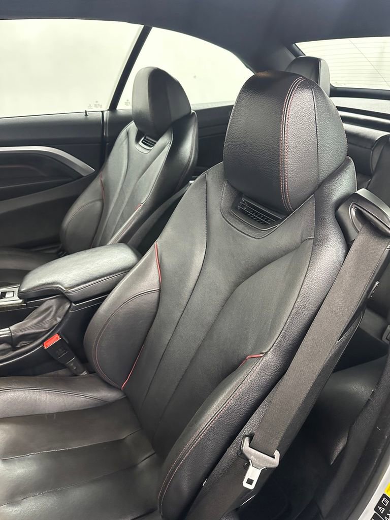 Used 2016 BMW 428i xDrive Convertible image 12