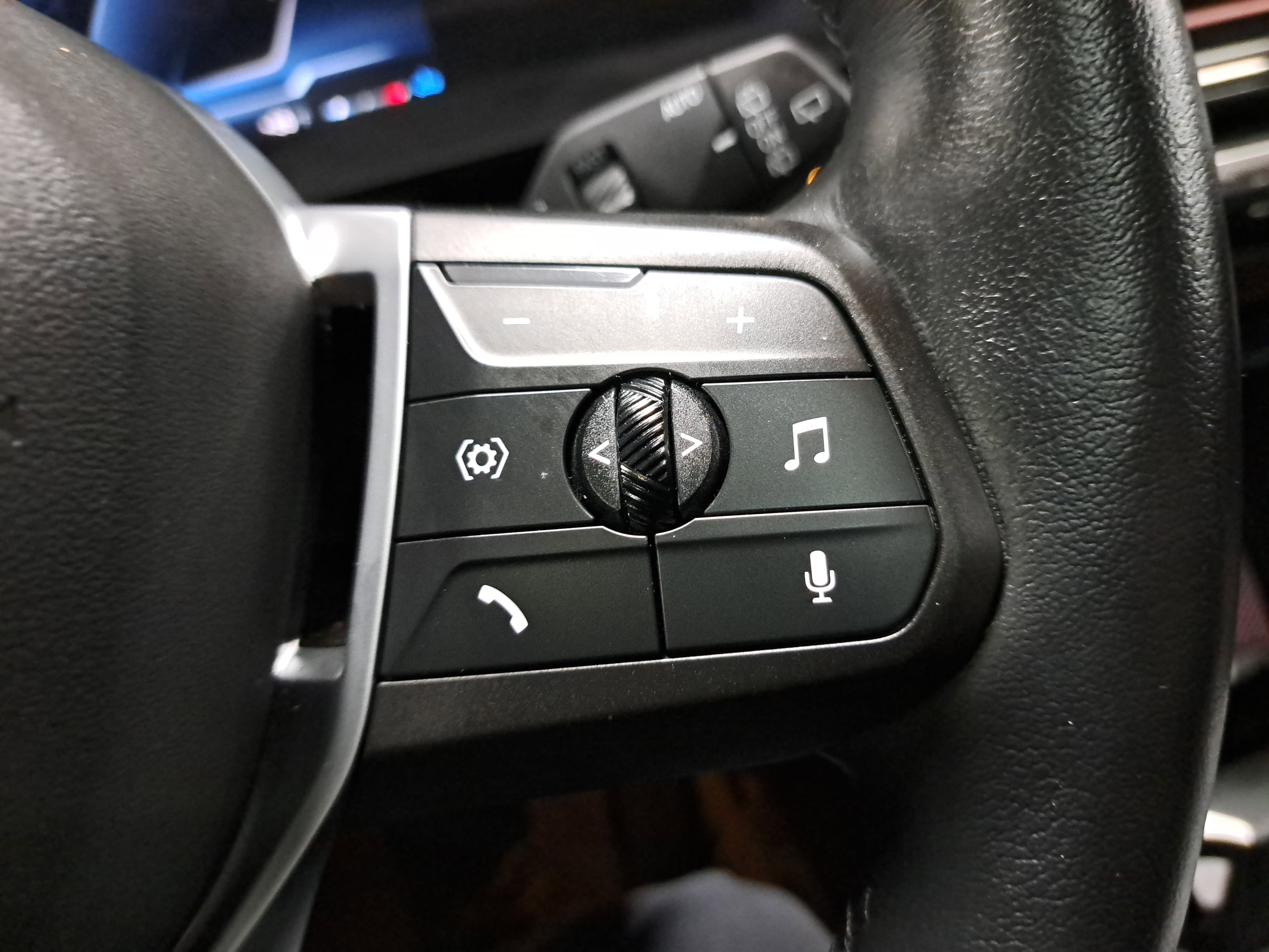 Used 2025 BMW X1 xDrive28i image 19