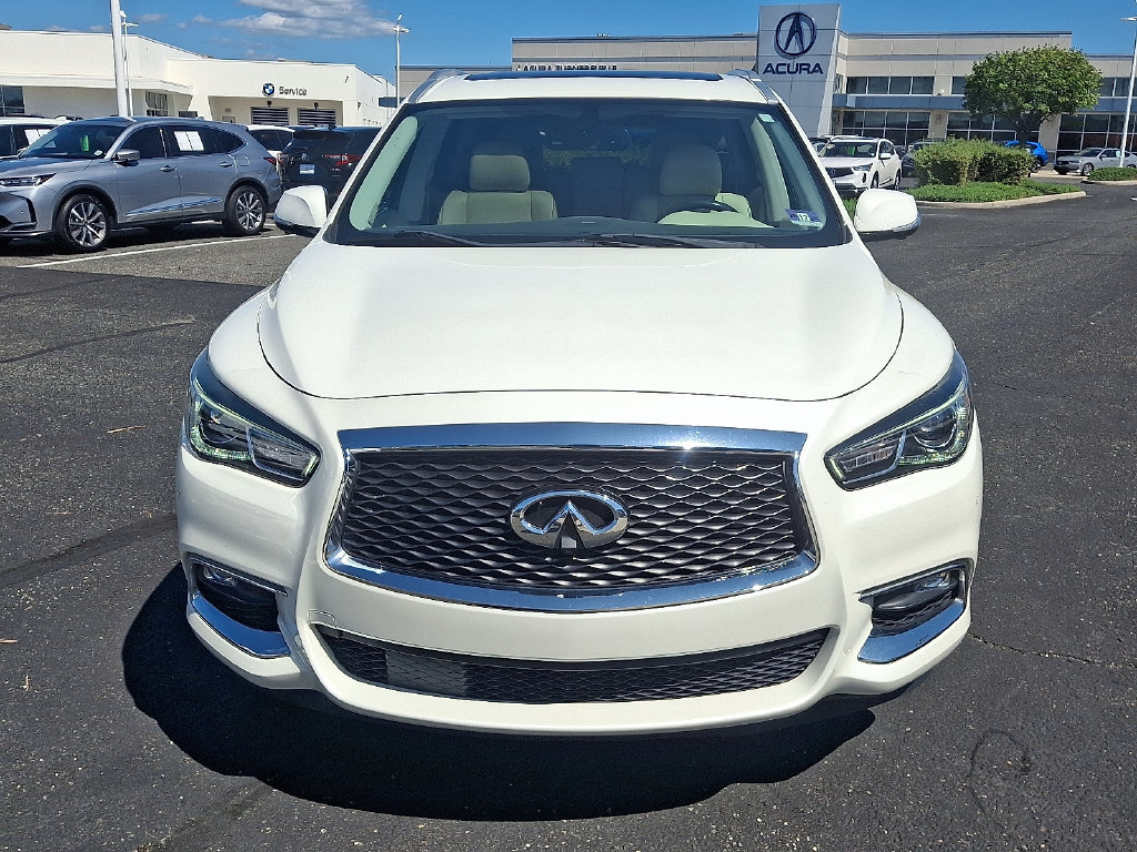 Used 2020 INFINITI QX60 Luxe w/ Essential Package AWD/4WD image 2