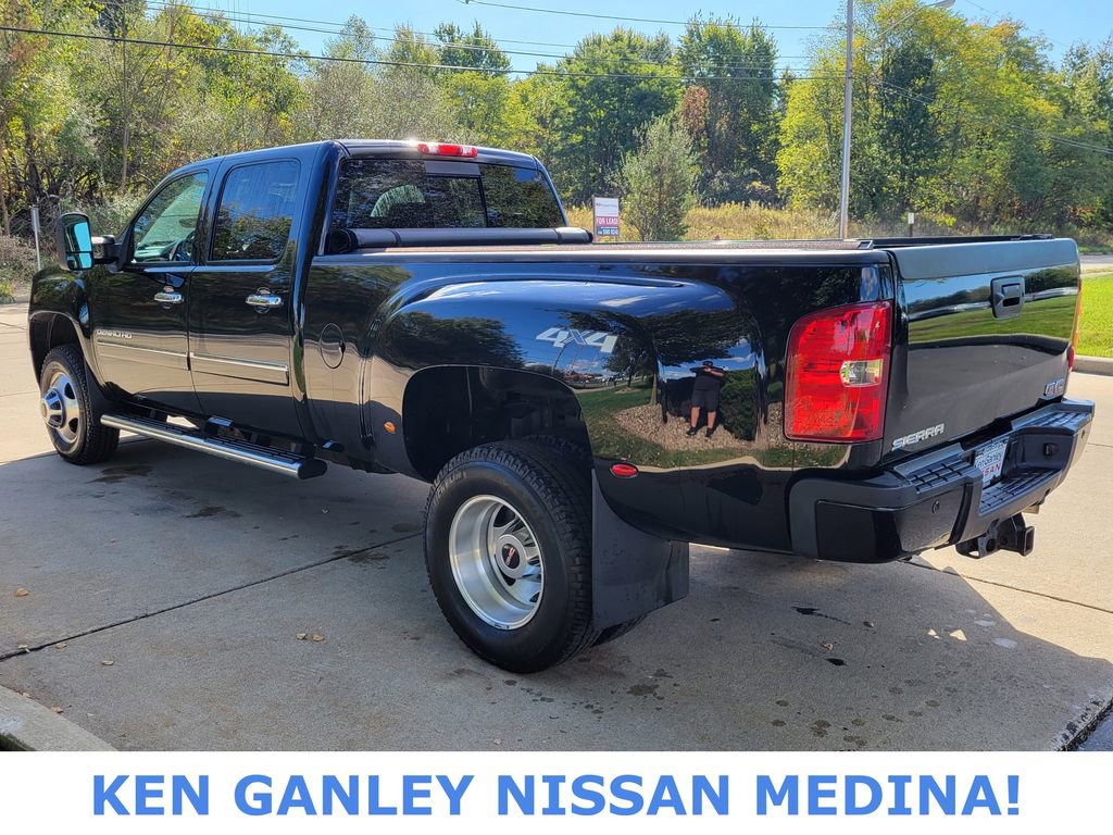 Used 2013 GMC Sierra 3500 Denali image 6