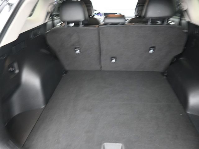 Used 2025 Kia Sportage EX image 25