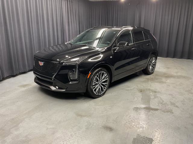 Used 2025 Cadillac XT4 Sport w/ Cold Weather Package image 2
