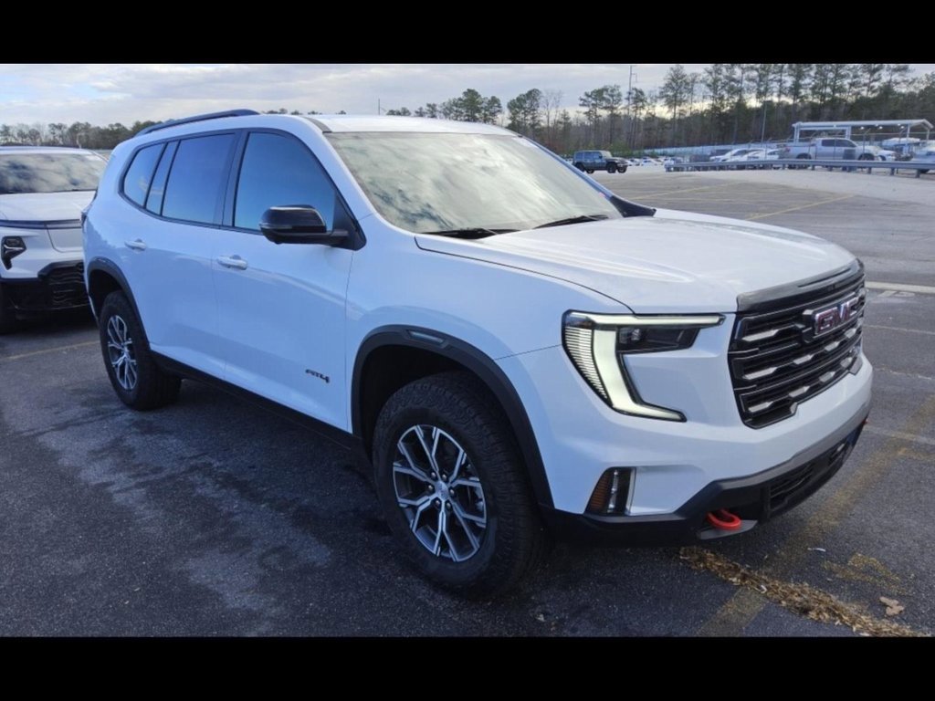 Used 2025 GMC Acadia AT4 image 3