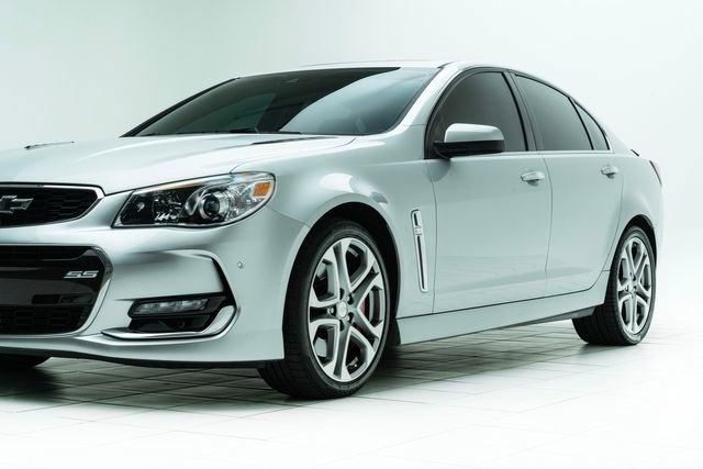 Used 2017 Chevrolet SS image 9