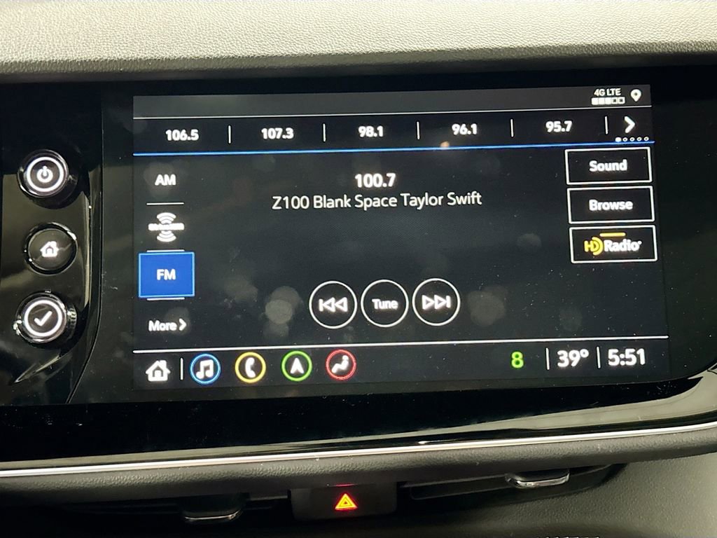 Used 2022 Buick Envision Avenir w/ Technology Package II image 13