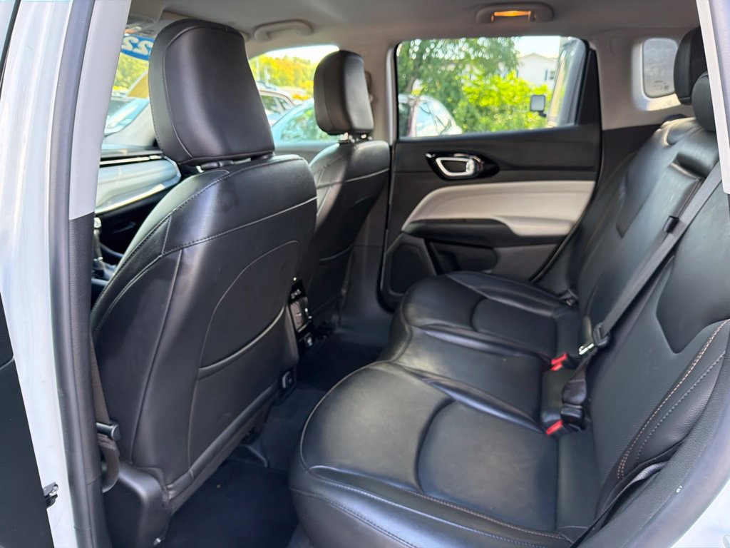 Certified 2022 Jeep Compass Limited AWD/4WD image 27