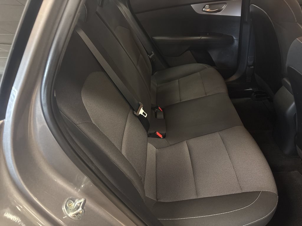 Used 2023 Kia Forte LXS w/ LXS Technology Package FWD image 21