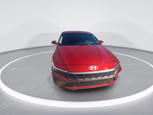 Certified 2024 Hyundai Elantra SEL video 3